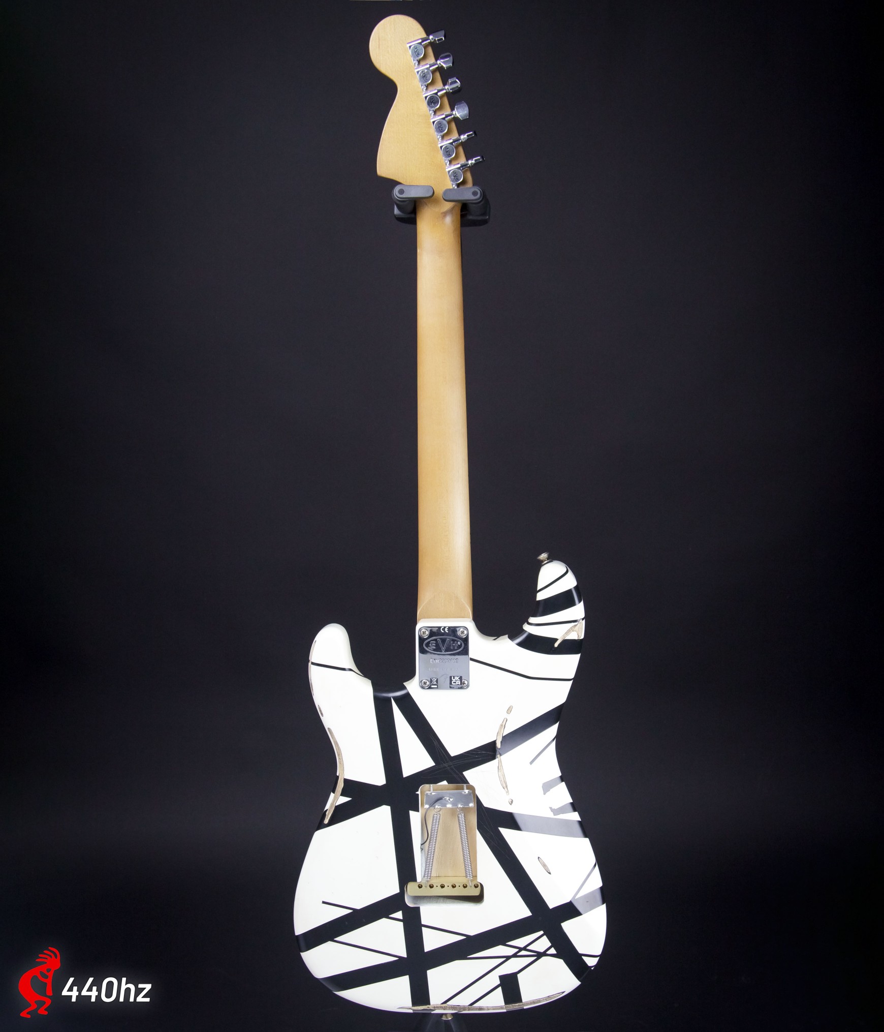 EVH Frankie Striped Series 78 Eruption White Black Stripes Relic EVH Frankie Striped Series 78 Eruption White Black Stripes Relic